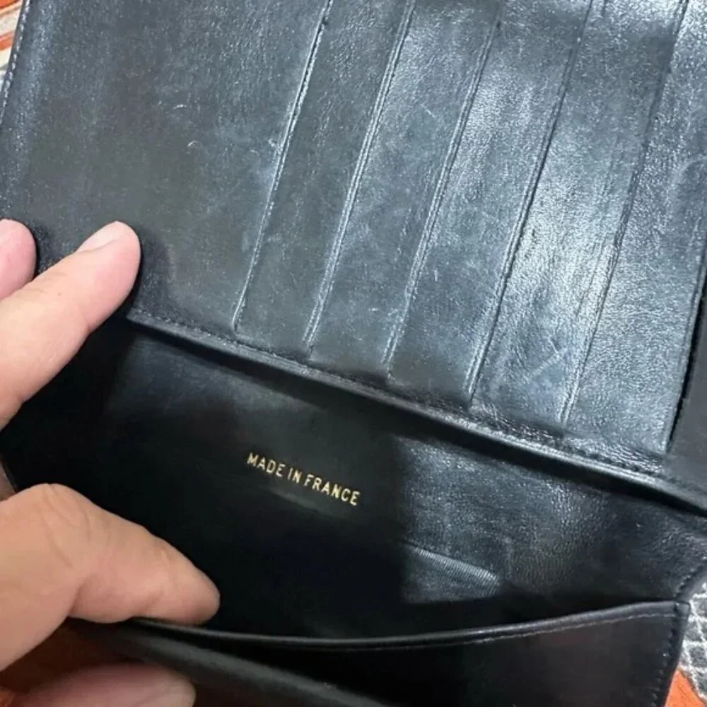 CHANEL Interlocking CC Vintage Black Wallet